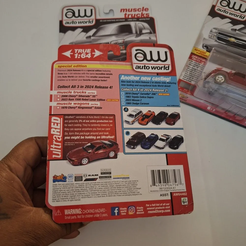2024 AUTO WORLD Muscle Trucks 2006 Chevy Silverado SS Silver,Red + Ultra Red Lot